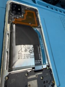 湖西市　GALAXY A51 バッテリー交換